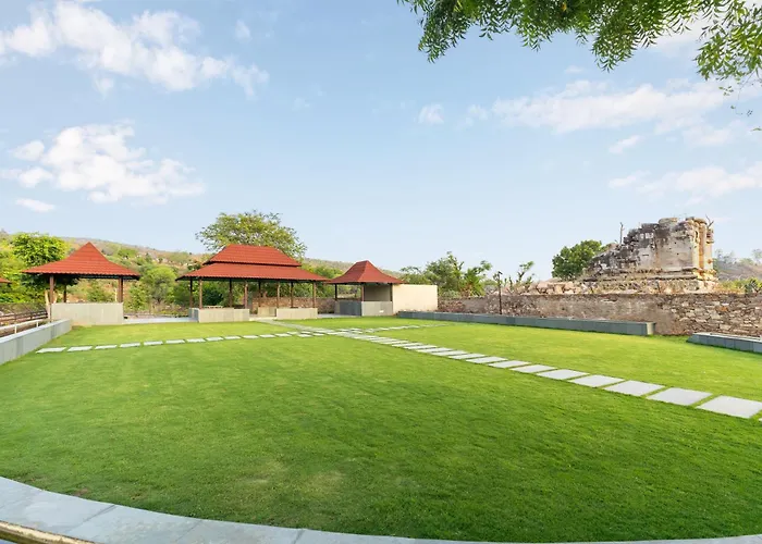 Sarasiruham - Private Pool Villa In UdaipurVilla